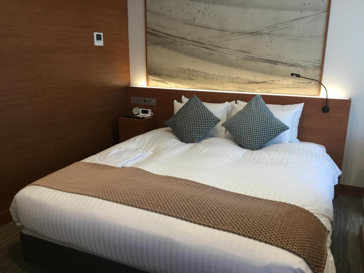 Odysis Suites Osaka Airport Hotel Izumisano Extérieur photo