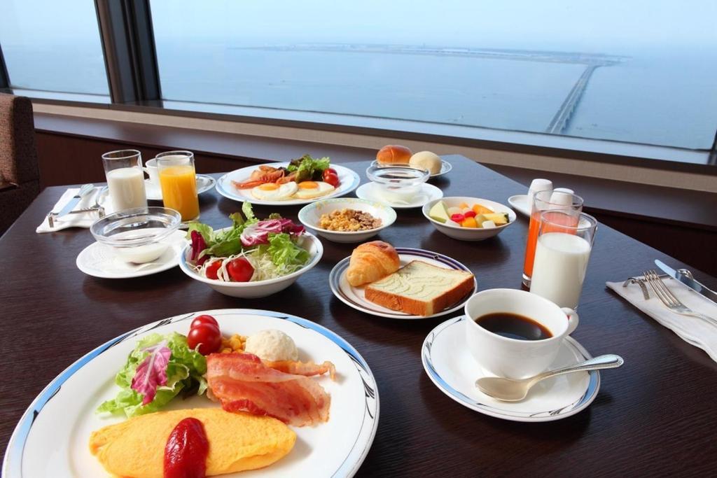 Odysis Suites Osaka Airport Hotel Izumisano Extérieur photo